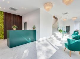 Hotel Anversa Rimini, hotel in Rimini