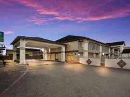 SureStay Hotel by Best Western Deer Park, hotel in Deer Park