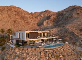 Hotel Photo: The Dream House Modern Estate Perched Above Palm Desert