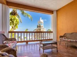 Lighthouse Beach Villas