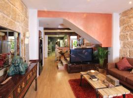 A picture of the hotel: Casa Marrón Boutique Home