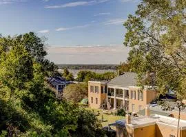 The Inn at Cedar Grove, hotel sa Vicksburg