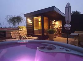 صور الفندق: Wellness Lodge Ruigenhoek 13A - Sauna, Jacuzzi !