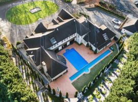 Montfort Manor, ξενοδοχείο σε Traralgon