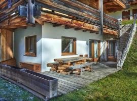 Hotel fotoğraf: The Wooden House Cortina