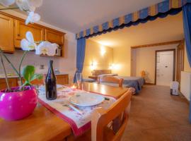 Hotel Photo: Family Apartments Le Chalet