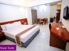 Hình ảnh khách sạn: Royal Beach Resort