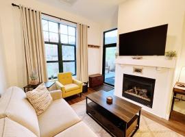 Mountain Creek Resort at Appalachian Hotel - Pool & Hot Tub、Vernon Townshipのホテル