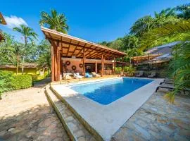 Hotel Arco Iris, hotel u gradu Tamarindo