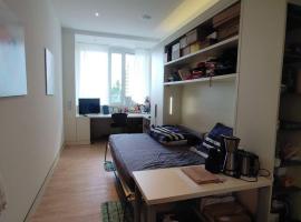 Hotel kuvat: sharing studio apartment with me