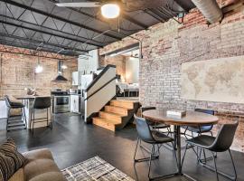 Hotel fotografie: Sleek, Modern Loft in Downtown Springfield!