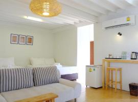 מלון צילום: UDEE Cozy Hotel