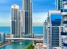 Fabolous Vacation Home in Dubai Marina, hotel v Dubaji