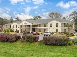 Comfort Inn & Suites, hotel em Griffin