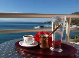 Hotel Excelsior, hotell Loutrakis