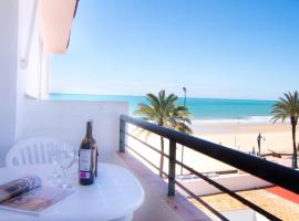 A picture of the hotel: La Barrosa con vistas al mar