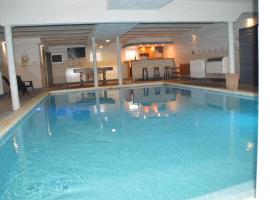 A picture of the hotel: Vacation home in Verviers with private indoor pool