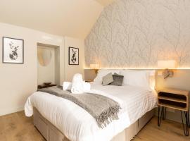 The Roost on Rock Road, Hotel in Barry