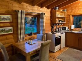 Riverside Lodge in Killiecrankie、Bridge of Tiltのホテル