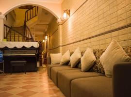 होटल की एक तस्वीर: Tiny&Tom Home® A Cozy & Charming Homestay