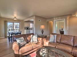 מלון צילום: Charming Cherry Creek Duplex 3 Mi to Zoo!