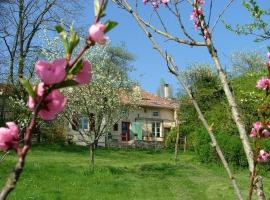 Hotel fotografie: Gîte Seigneulles, 4 pièces, 5 personnes - FR-1-585-33