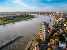 Hotel Rheingarten, hotel em Duisburgo