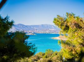 ホテル写真: Villa Avras sea view feel like home properties