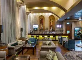 Olive Tree Hotel