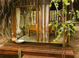 Na Floresta Glamping, hotel v destinaci Pôrto de Pedras