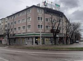 A picture of the hotel: Роял Шумен