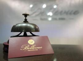 Bellevue Park Hotel Riga with FREE Parking, hotel sa Rīga