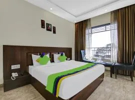 Hotel Crosswinds West