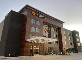 Zdjęcie hotelu: La Quinta Inn & Suites by Wyndham Galt Lodi North