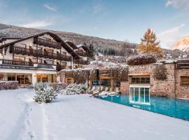 Hotel Angelo Engel, hotel in Ortisei