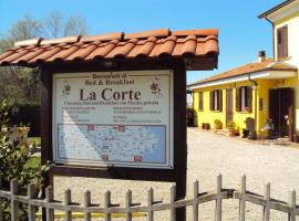 Фотографія готелю: Casa di Campagna B&B La Corte Ferrara