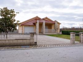 Hotel fotoğraf: Kuća- VILLA EVA