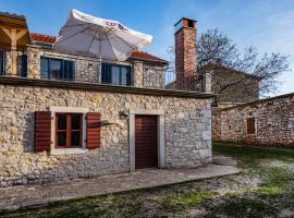 Хотел снимка: Ferienhaus Kuca Marija - Traditionelles Steinhaus bei Zadar