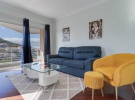 Hotel foto: Camara de Lobos Duplex Apartment by HR MADEIRA