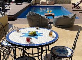 Gambaran Hotel: La Villa Toscana: Pool & Elah Valley vineyard view