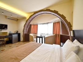 Skyline Hotel Yerevan, hotell i Yerevan