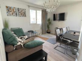 Hotel foto: Très joli appartement mignon confortable à Paris Villeneuve-la-Garenne