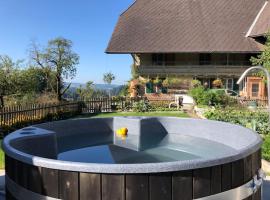 Gambaran Hotel: Schöne Ferienwohnung mit Hotpot und Sauna
