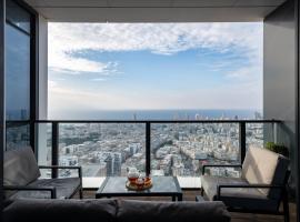 호텔 사진: Master Bedroom with Private Bathroom in Luxury Shared Apt