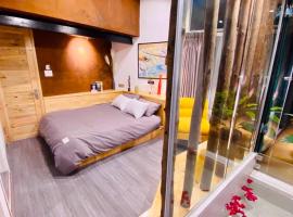 Ξενοδοχείο φωτογραφία: HomestayCHAT*InfinityTub2*Netflix*Hanoi*OldQuarter