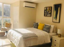 Photo de l’hôtel: BEAUTifully 1 BEDROOM IN PORTMORE aaa