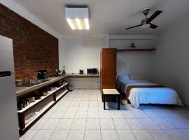 Hotel Photo: New Studio Apartment with huge patio and AC