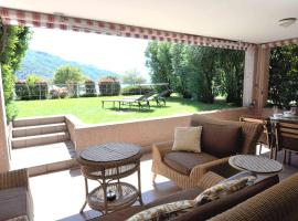 Hotel Photo: Appartement am See mit Pool und Sauna