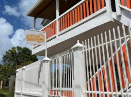 Christina's Guest House OFFICIAL, hotel in Little Corn Island