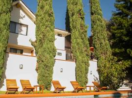 Hotel Casa Yunenisa, хотел в Оаксака Сити